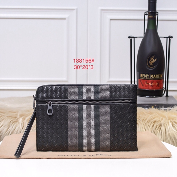 ボッテガヴェネタバッグ正面デザイン